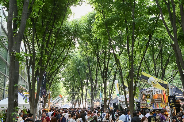 けやきひろば 春のビール祭り2016