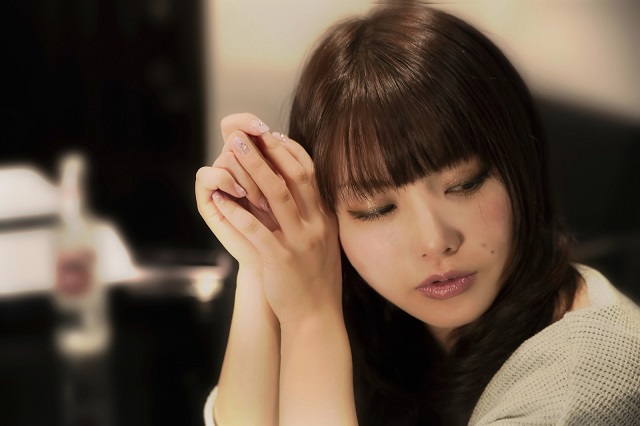 合コンに誘いたくない女子