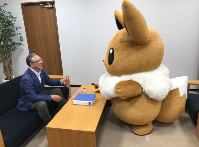 イーブイがキングジムに訪問