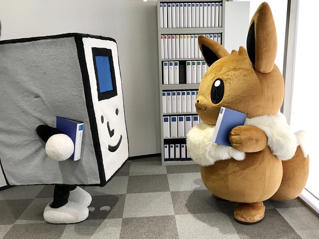 イーブイがキングジムに訪問