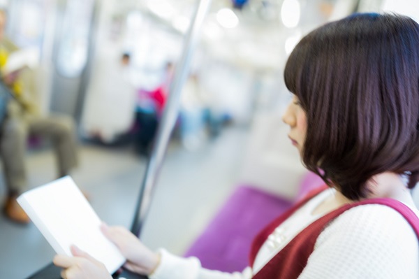 男が電車の中でこの子良いなと思う瞬間