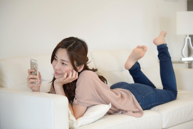 男がどうでもいい女にするLINE