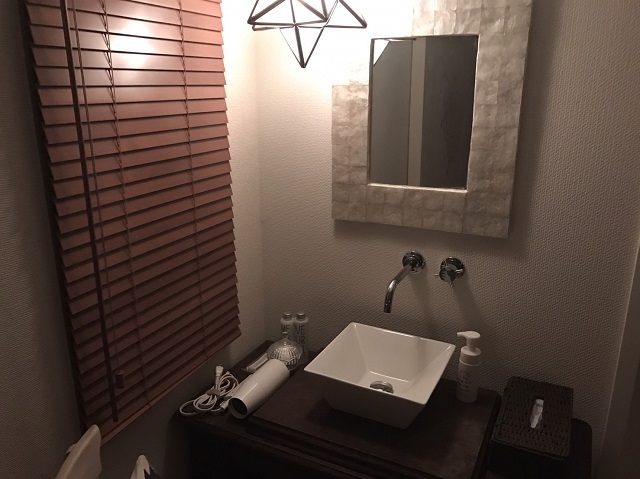 エム・レニュー