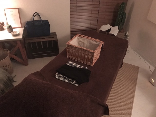 エム・レニュー