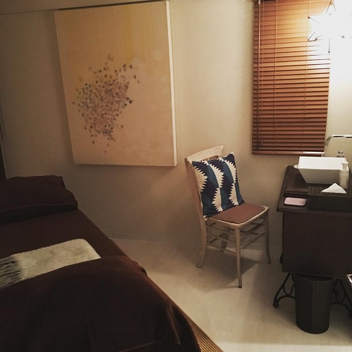 エム・レニュー