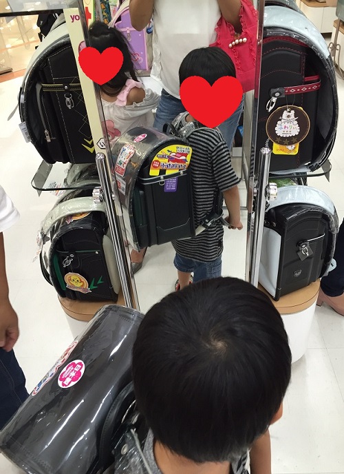 最新のランドセル選び