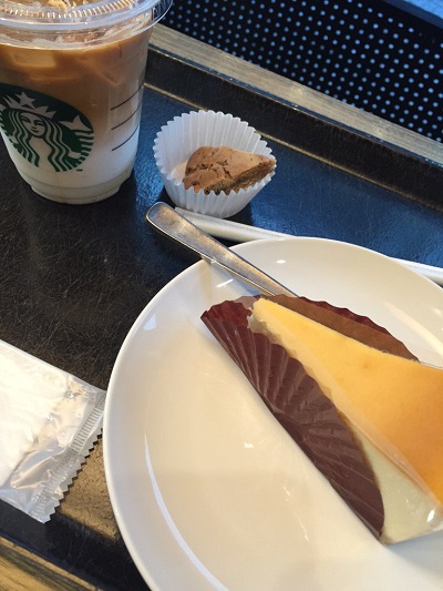 スターバックスでトリックオアトリート