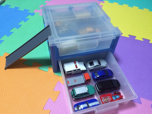 トミカ パーキングケース