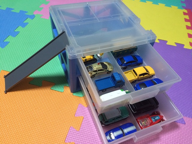 トミカ パーキングケース