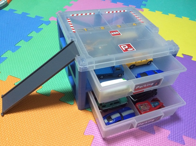 トミカ パーキングケース