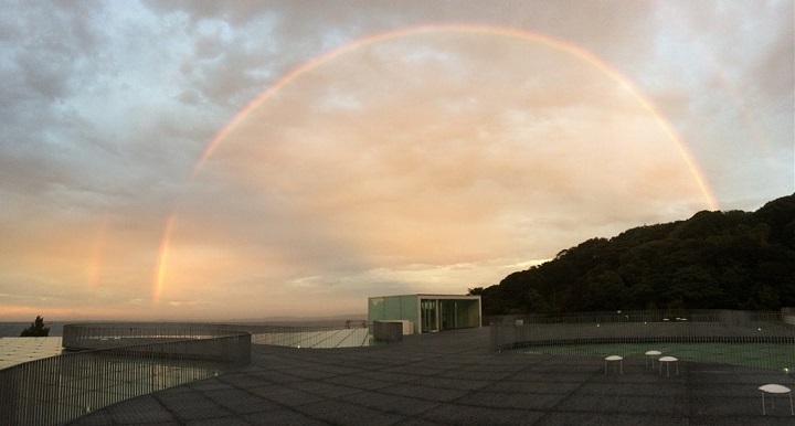ダブルレインボー