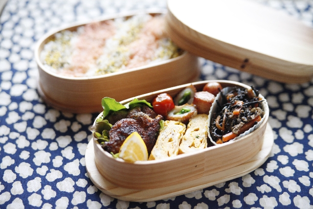 曲げわっぱ弁当