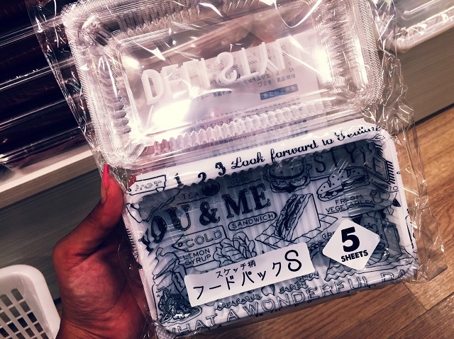 プラスチックお弁当箱