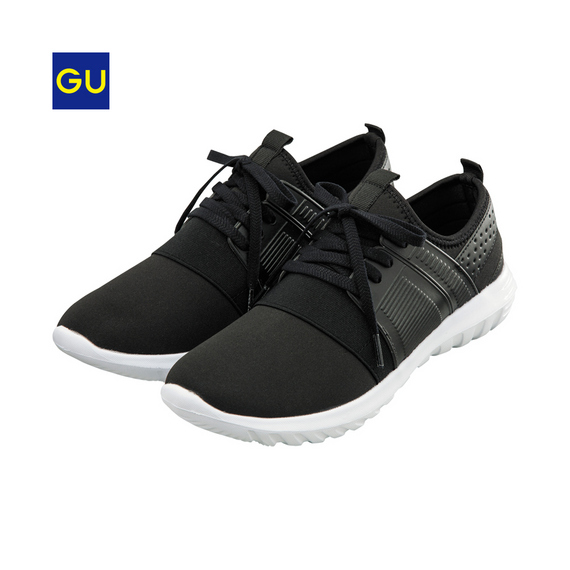GUスニーカー