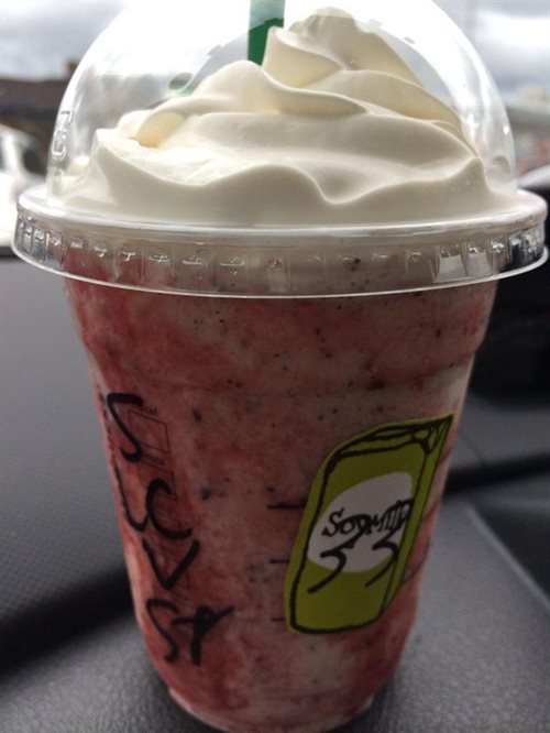 スタバストロベリーフラペチーノ