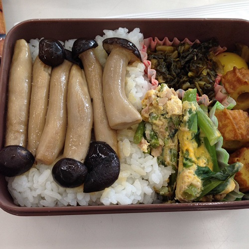 衝撃的なお弁当