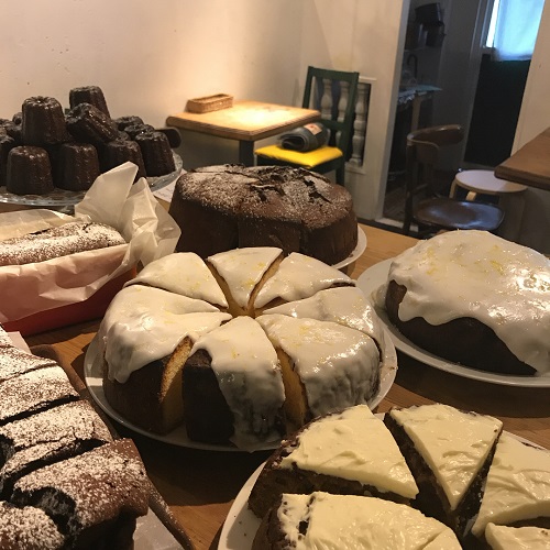 下北沢のスイーツのお店ノイエ